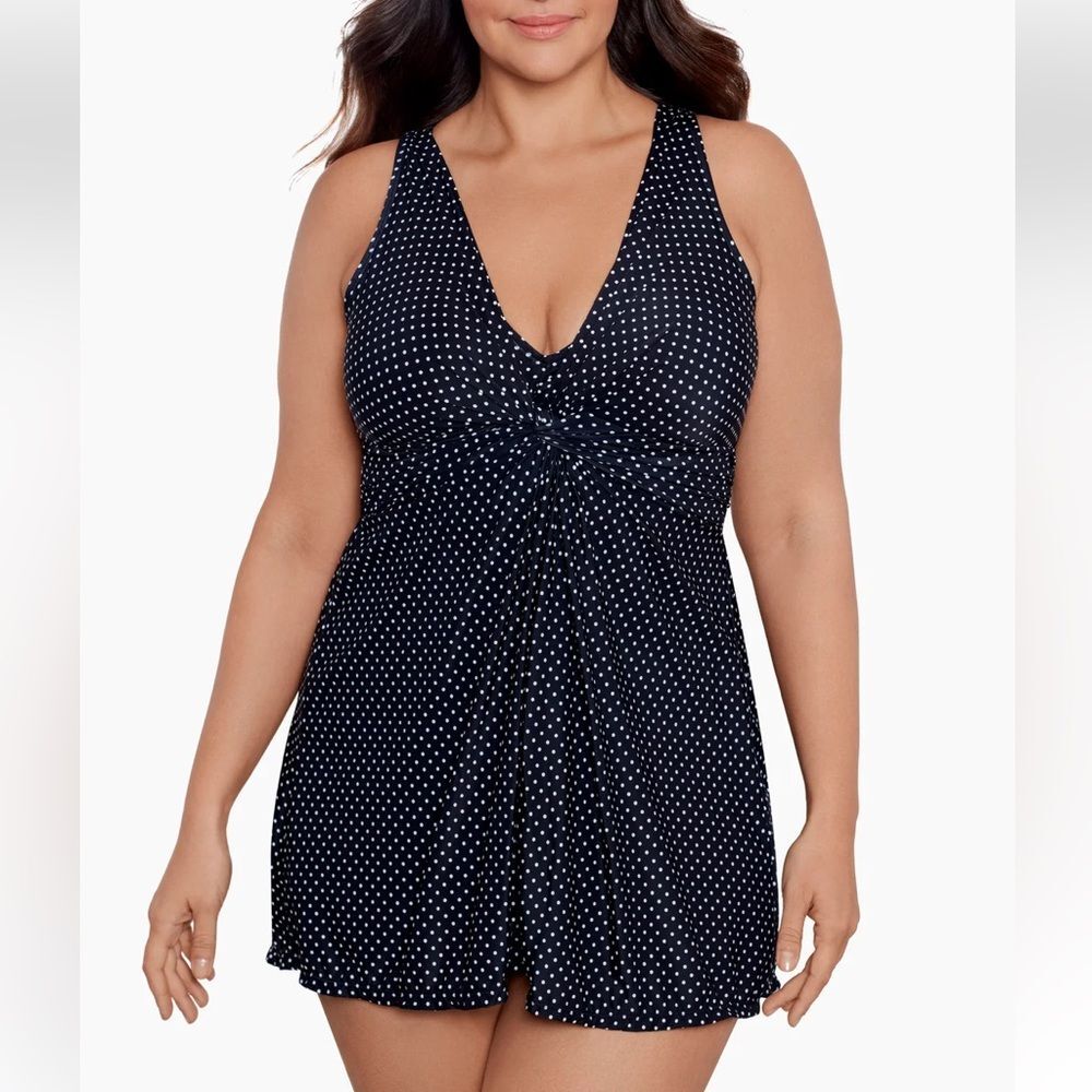 NWT Miraclesuit Marais Swimsuit Dress in Black/White Pinpoint, Size 24W